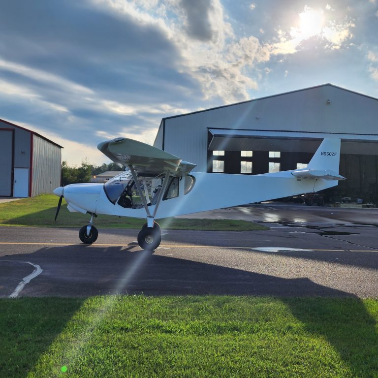 large 80 x 84 ft hangar